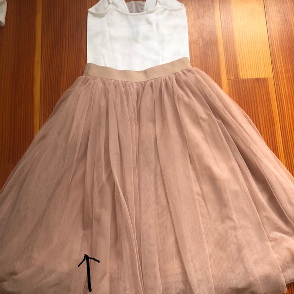 Esley Tulle Midi Skirt! 💕 - Picture 6 of 8